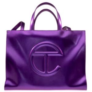 Telfar Medium Shopper in Açaí